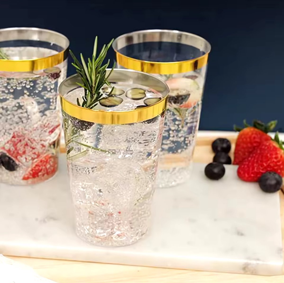Plastic bekers goud - Drinkbekers met gouden rand - Herbruikbaar (40 stuks)